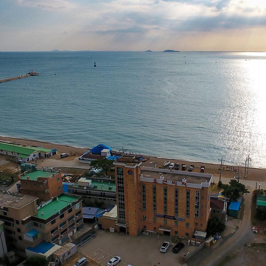 Ocean Beach Hotel 泰安郡 エクステリア 写真